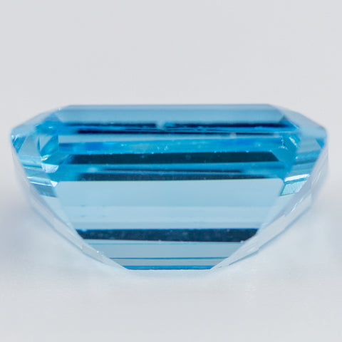 15.60ct Blue Topaz